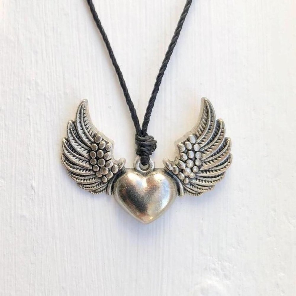 Flying Heart Wing Punk Necklace/Choker